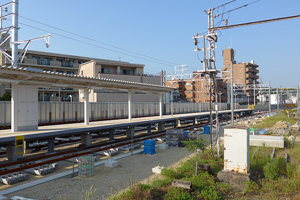 レールの敷設が始まった喜多山駅構内