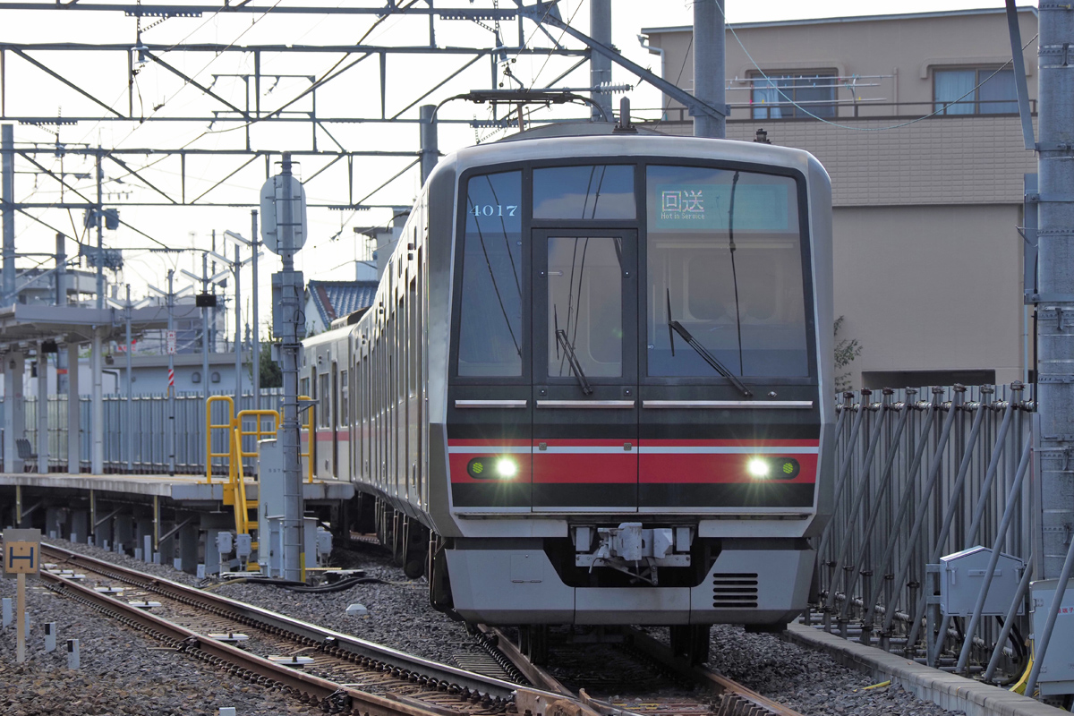 喜多山発の回送列車